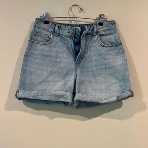 H&M Denim Shorts Women's size 6